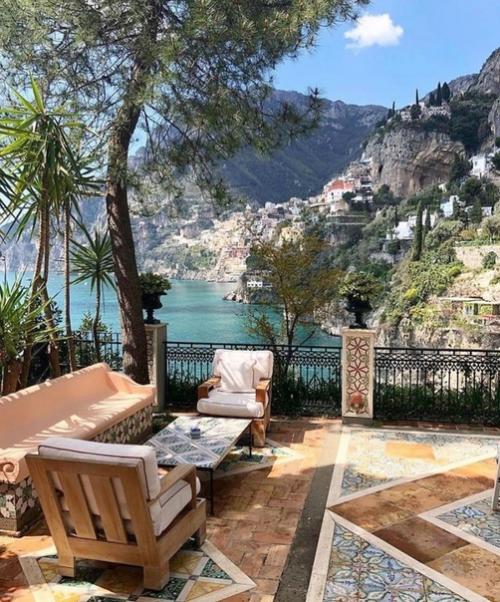 Люди которые живут там, наверное как в раю! 06