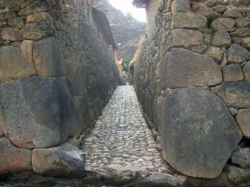 Ольянтайтамбо в перу - дело рук инков, людей - гигантов или пришельцев? 02