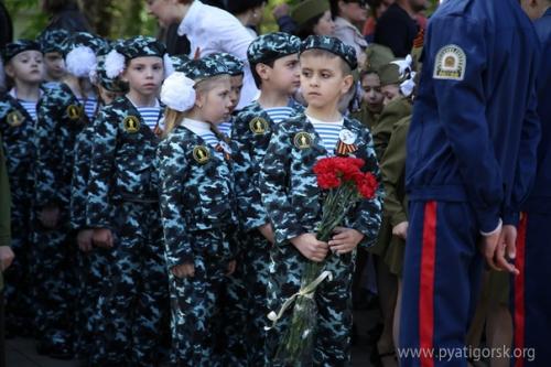 В центре Пятигорска прошел Парад Дошкольных Войск. 05