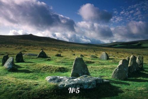 Знаменитый стоунхендж в Англии манит и будоражит умы. 04