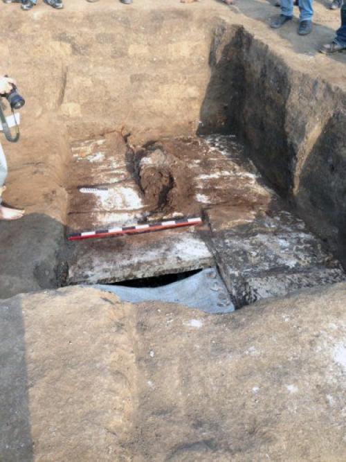 Удивительные Находки из египетской гробницы. 01