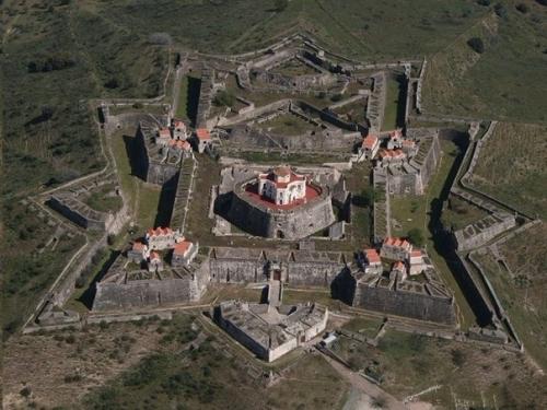 Крепости - звёзды.  Не доверяйте историкам. 05