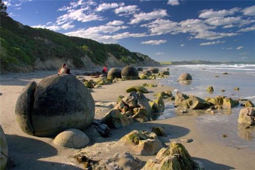 Таинственные каменные сферы моераки болдерс. 01