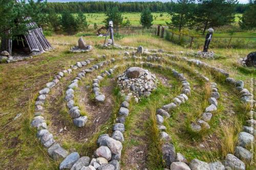 Кромлехи Карелии - священные места древности. 02