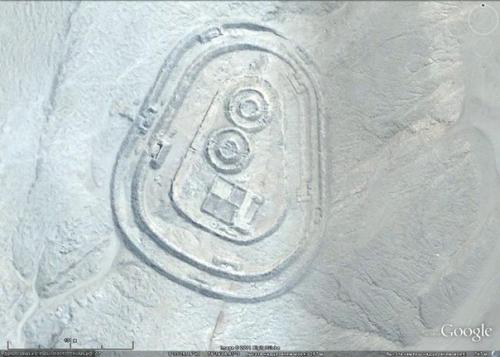 13 башен чанкильо.