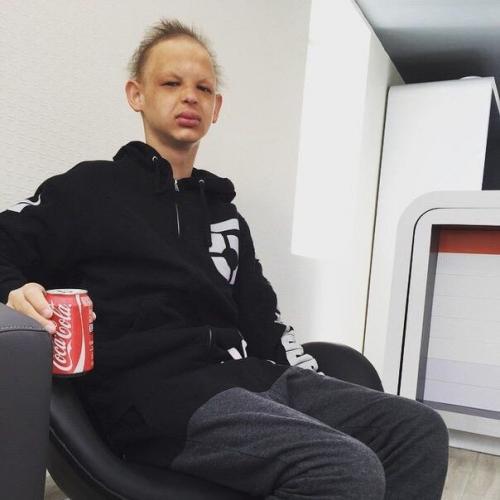 Приемный сын солистки Die Аntwoord - токки фиссер. | Наука для всех ...