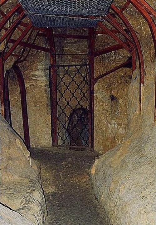 Интересное: Антониевы пещеры в Чернигове. 03