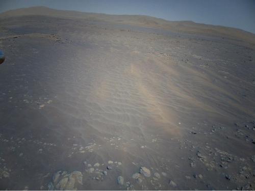 Фото марса, сделанные на роботизированный беспилотный вертолёт. 01