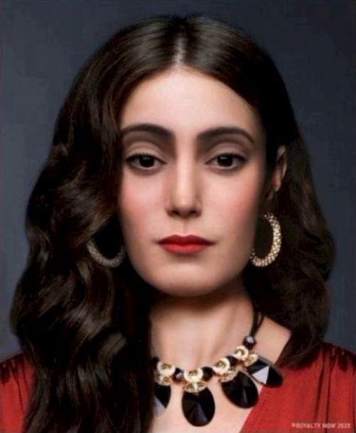 Загадочная каменная скульптура из эльче. 03