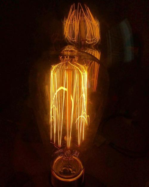 Светильник с лампой Эдисона. 03