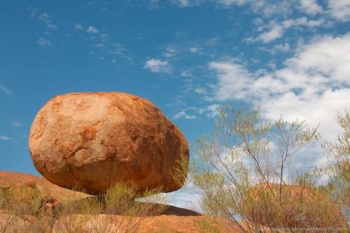 Дьявольские камни карлу - карлу в Австралии. 05 Дьявольские камни карлу - карлу в Австралии. 05