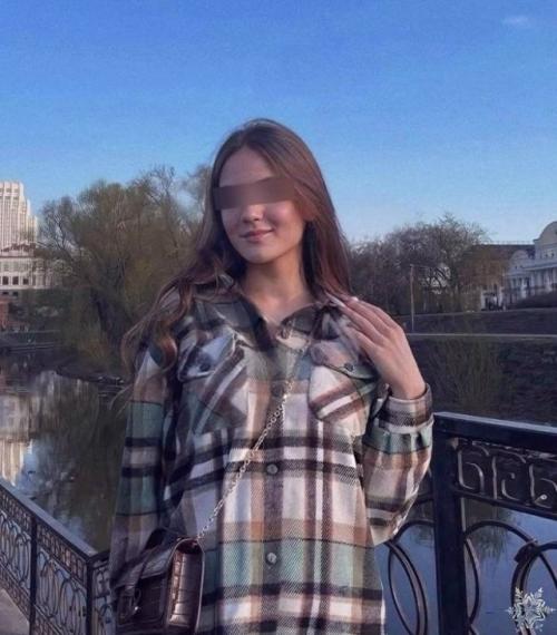 B Екатеринбурге учительница уволилась из-за мигранта, угрожавшего надругаться над ней.


