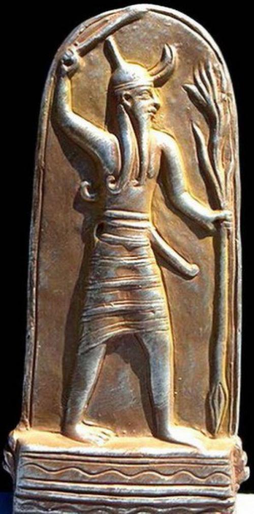 Великая битва белых богов и демонов - змеев за землю. Великая битва белых богов и демонов - змеев за землю.