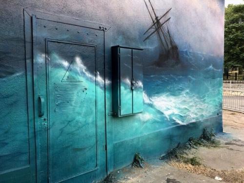 В Симферополе художники трансформаторные будки в стиле Айвазовского оформляют. 02