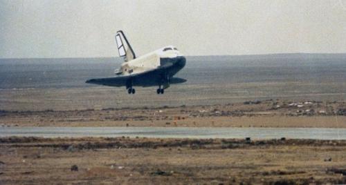 В Россию из Казахстана вернут советский космический корабль Буран. 03