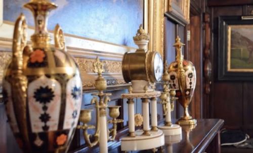 Бизнесмен около 20 лет прикидывался банкротом, чтобы не платить долги и налоги. 06