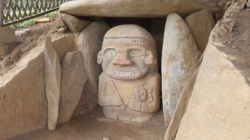 Загадочные статуи долины сан - Агустин. 07