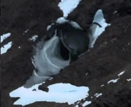 Гигантские Проходы в подземный город Антарктиды? 01 Гигантские Проходы в подземный город Антарктиды? 01