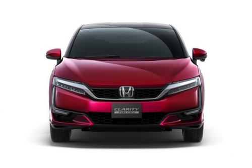 Водородный Седан Honda Clarity Fuel Cell в Токио представлен. 05