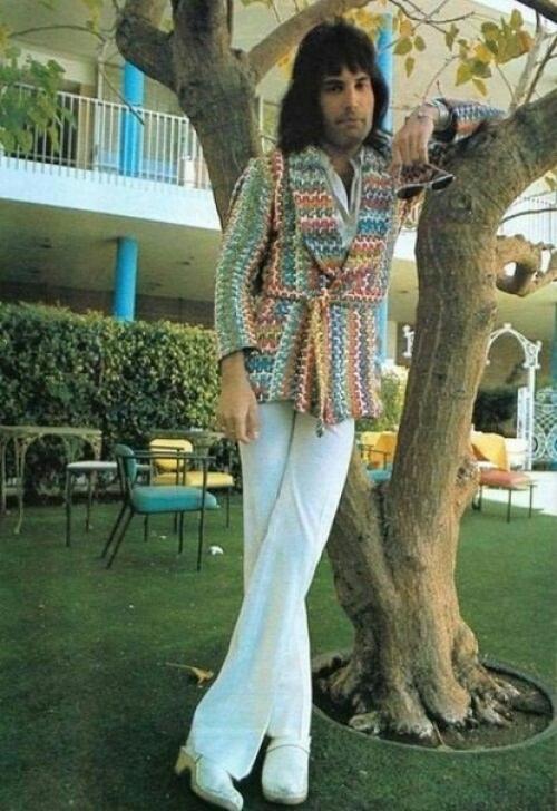 Легенда!  Фредди меркьюри. 02