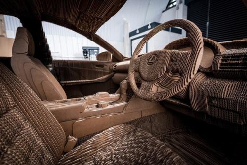 Полноразмерный Седан Lexus IS из картона. 06