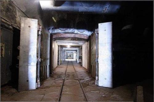 Подземная база подводных лодок в Балаклаве. 01 Подземная база подводных лодок в Балаклаве. 01