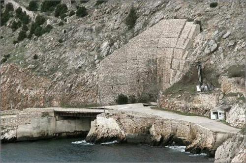 Подземная база подводных лодок в Балаклаве. 04 Подземная база подводных лодок в Балаклаве. 04