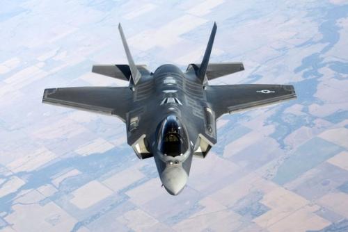 США планируют устанавливать лазерное оружие на F - 35. США планируют устанавливать лазерное оружие на F - 35.