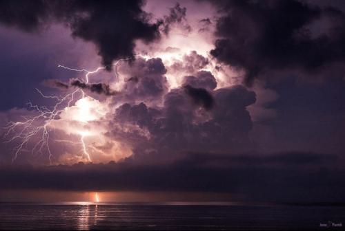 Уникальный феномен молний кататумбо. 01 Уникальный феномен молний кататумбо. 01