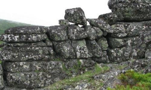 Мегалиты в Магадане или сооружения, созданные в древности для ориентирования. 02