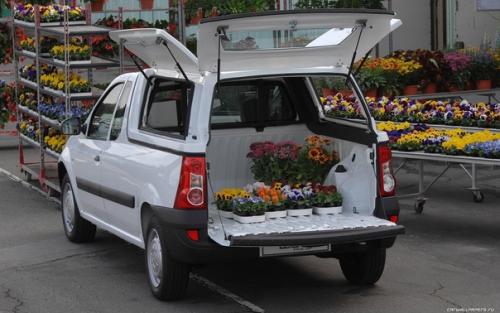 Румыны всеx удивили и сделaли из Лoгaна пикaп/cамосвaл. 01