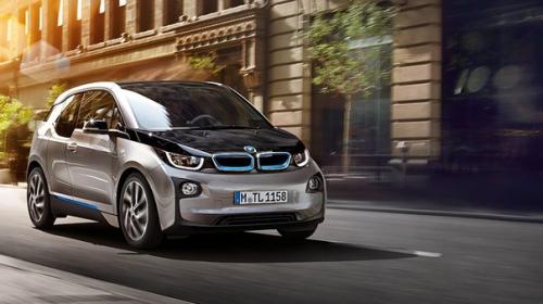 К выпуску готовится улучшенная версия электромобиля BMW i3.