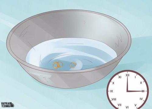 Для того, чтобы ювелирные изделия сверкали.