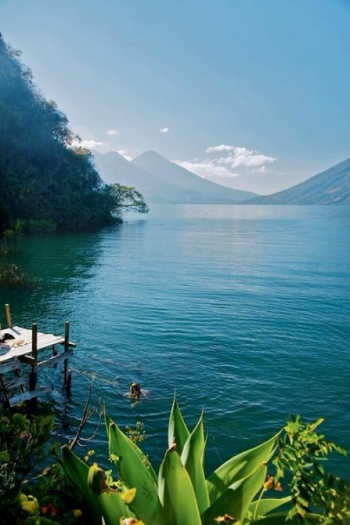 Название озера атитлан переводится с языка Майя как Место, где Радуга Обретает Цвета. 03