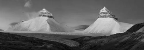 Гора Пирамида на Шпицбергене или все-таки не гора? 03 Гора Пирамида на Шпицбергене или все-таки не гора? 03