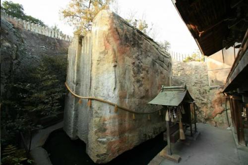 Самые загадочные строения в мире, вокруг которых не утихают споры учёных. 05