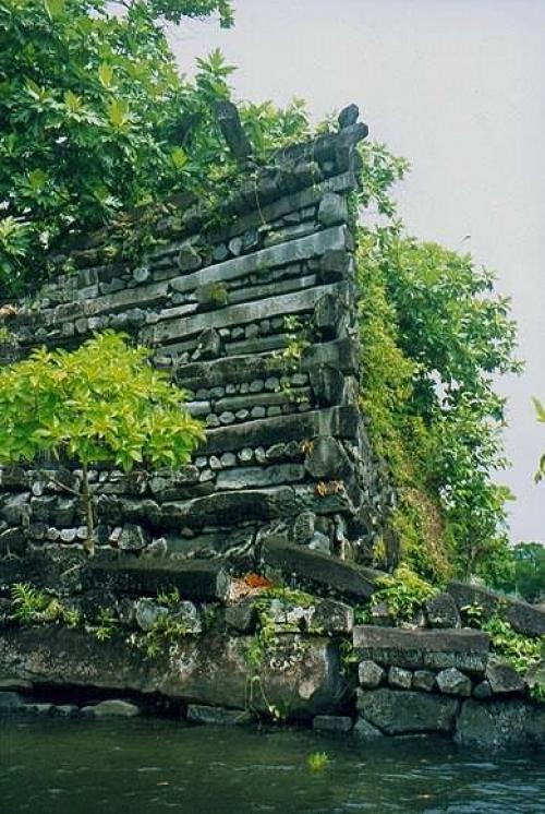 Нан - мадол - Тихоокеанская Венеция. 03 Нан - мадол - Тихоокеанская Венеция. 03