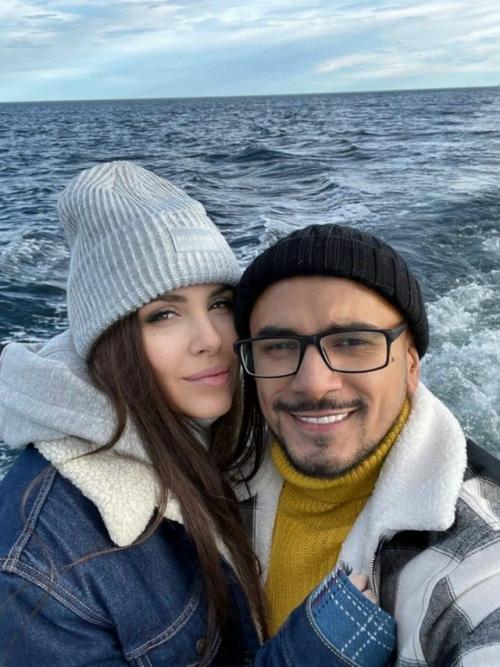 38-Летняя жена натана готовится к пластической операции.  