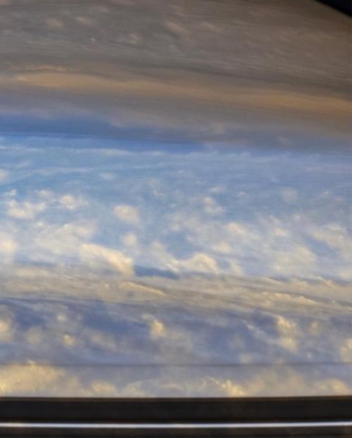 Сатурн в ближнем инфракрасном свете. 04