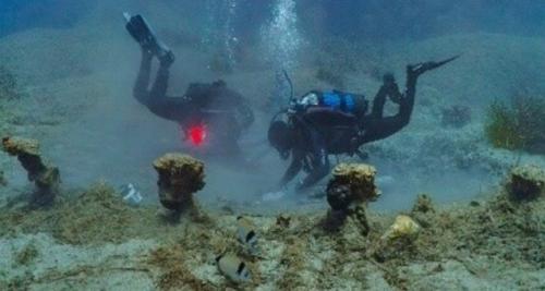 У берегов Греции нашли фрагмент парфенона на затонувшем корабле Элгина.

