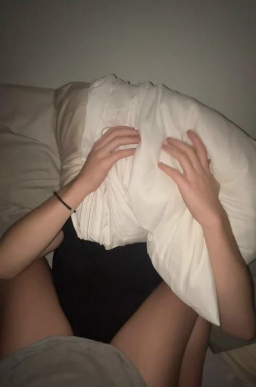 История о том, как девушка раскрыла измену парня, неожиданно разлетелась по интернету. 

