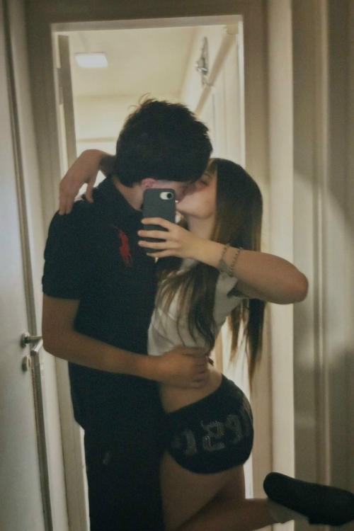 Новый способ вывести на чистую воду неверного партнера опробовала на своем парне девушка из Москвы. 02