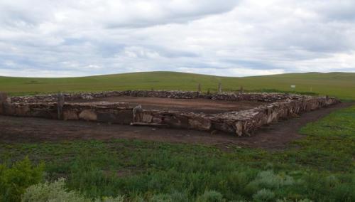 У России есть свой стоунхендж - салбык. У России есть свой стоунхендж - салбык.