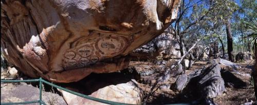 Петроглифы на плато Митчелл (Wandjina Kulumburu Paintings), Австралия. 04 Петроглифы на плато Митчелл (Wandjina Kulumburu Paintings), Австралия. 04