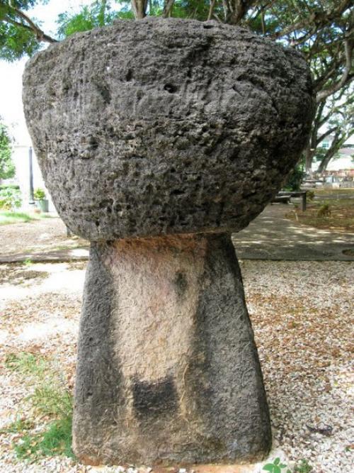 Латте - стоуны острова великанов тиниан (Tinian). 09