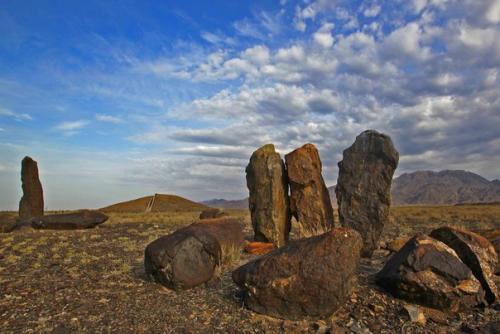 Курганы бесшатыр.  Семиречье.