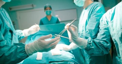 Врачи из США подтвердили первую успешную пересадку пениса, который спустя год прижился и полностью функционирует. 01