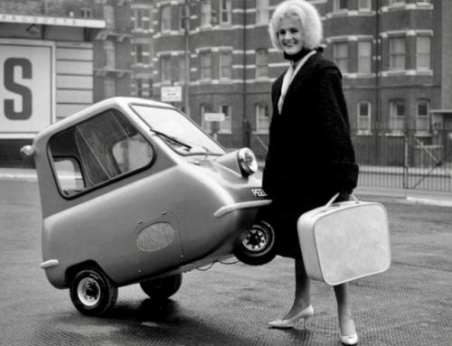 Самая крошечная машина Peel P50 была создана в Англии в 1962 году.  