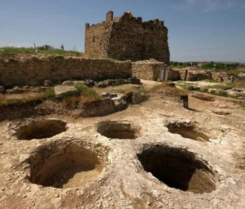 Древний заброшенный город скифов, на окраине Симферополя. 05 Древний заброшенный город скифов, на окраине Симферополя. 05