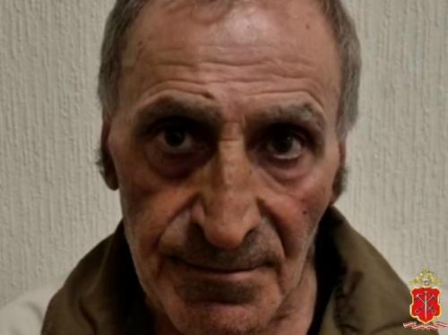 Пенсионер сжёг 6 машин, пытаясь отомстить соседу за сбитого кота.

